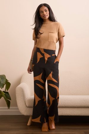 Flowy Abstract Flare Leg Pants-Bran