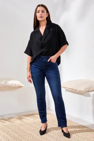 Sophia Curvy Boundless Stretch Denim Pull-On Slim Crop Jeans-Darknight