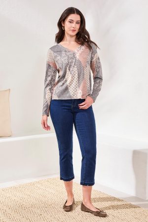 Fuzzy Soft V-Neck Combo Print Knit Top-Nordicstone