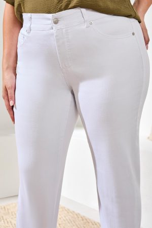 Sophia Curvy Straight Leg Jeans-White