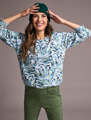 Soft Yarn Three-Quarter Sleeve Crewneck Sweater-Mistblue