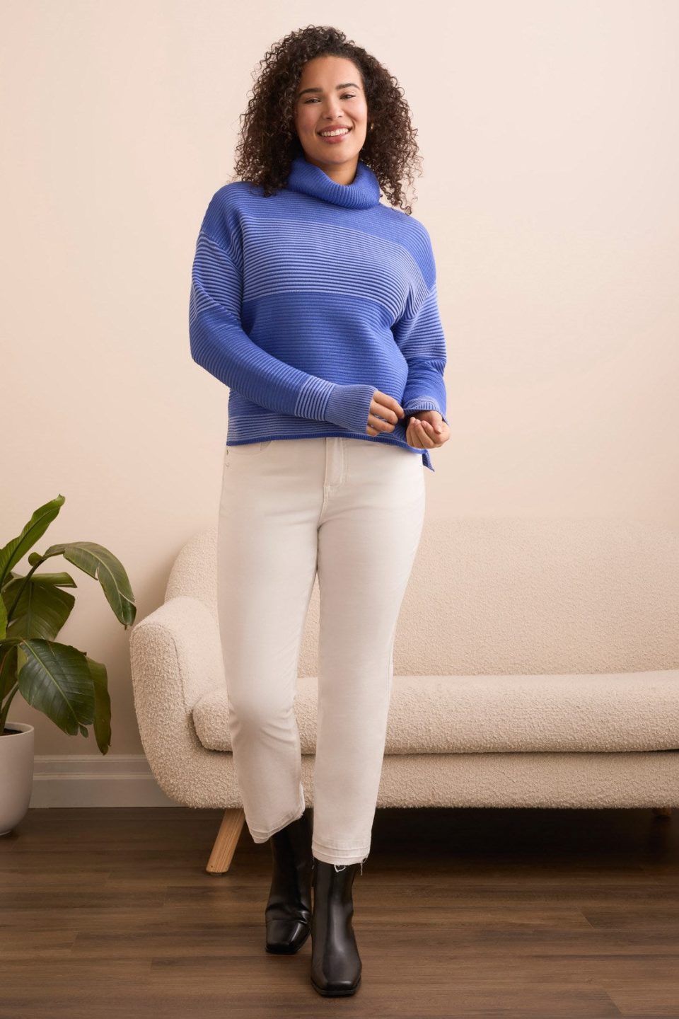 2-Tone Turtleneck High Low Sweater-Lapisblue