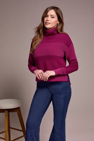2-Tone Turtleneck High Low Sweater-Plumwine