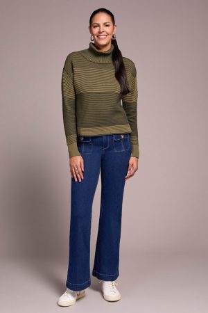 2-Tone Turtleneck High Low Sweater-Spruce