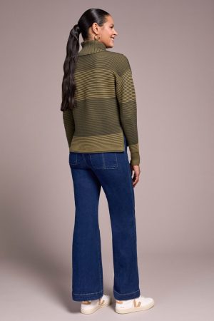 2-Tone Turtleneck High Low Sweater-Spruce