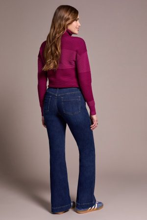 Audrey Boundless Stretch Denim Pull-On Flare Jeans-Darknight