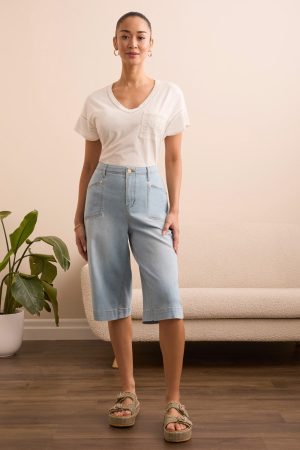 Audrey Girlfriend Flowy Palazzo Capri-Bluetropic