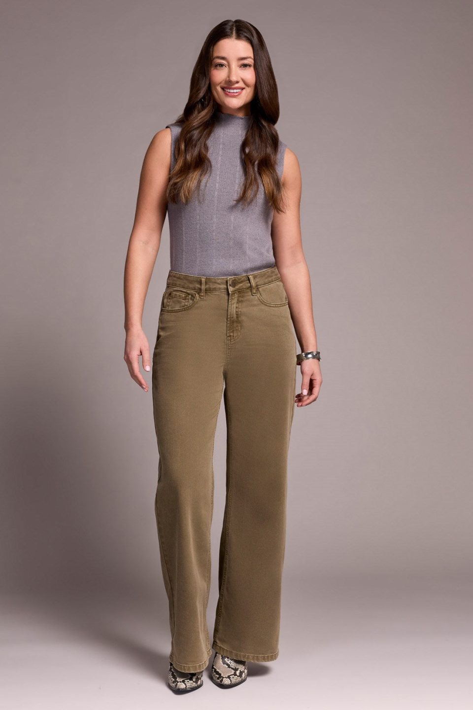 Brooke High Rise Hugging Wide Leg Jeans-Oliveleaf