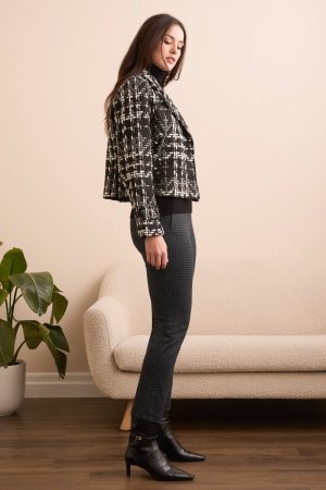 Tweed Boucle Chuncky Lined Blazer-Black