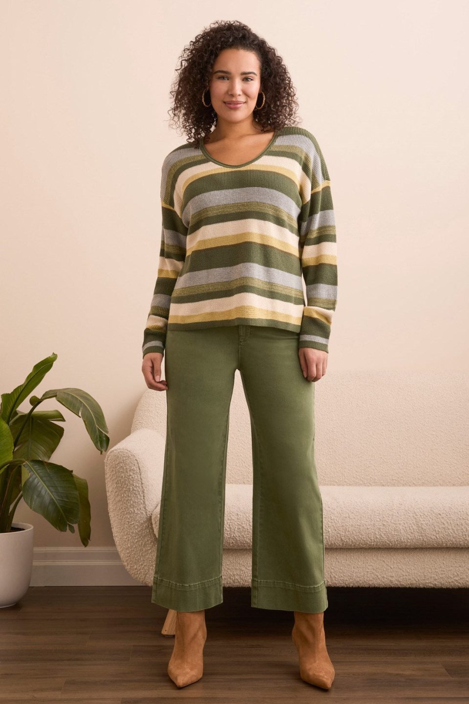 Combed Cotton U-Neck Waffle Sweater-Chive