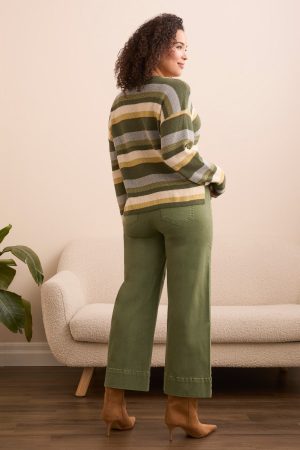 Combed Cotton U-Neck Waffle Sweater-Chive