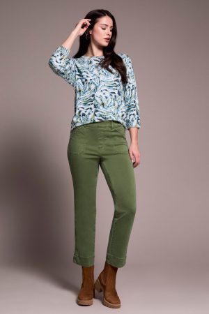 Comfort Stretch Pull-On Kick Flare Ankle Pants-Chive