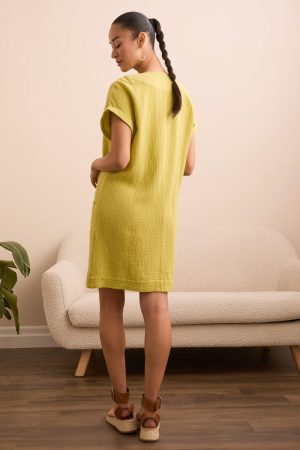 Crinkle Gauze V-Neck Dress With Shirred Front Detail-Kiwi