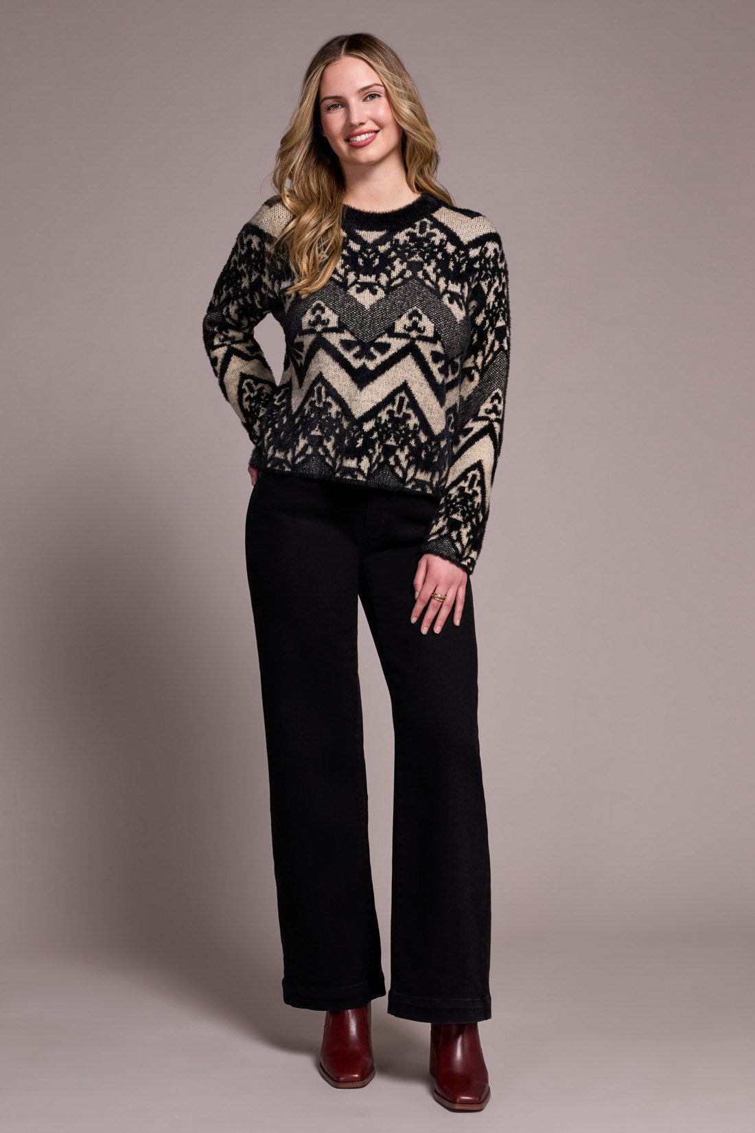 tribal-double-knit-eyelash-yarn-crew-neck-sweater-black-109-2357o0002.jpg