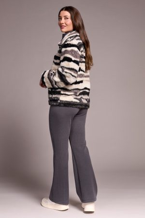 The Faux Leather Trimmed Fun Fur Teddy Jacket-Nordicstone