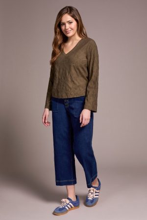Jacquard Knit Long Sleeve V-Neck Top-Ivy