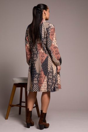 Printed Patchwork Raglan 3/4 Sleeve Notch Neck Dress-Almondlatte