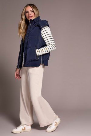 Quilted Puffer Vest With Removable Hood-Sapphire