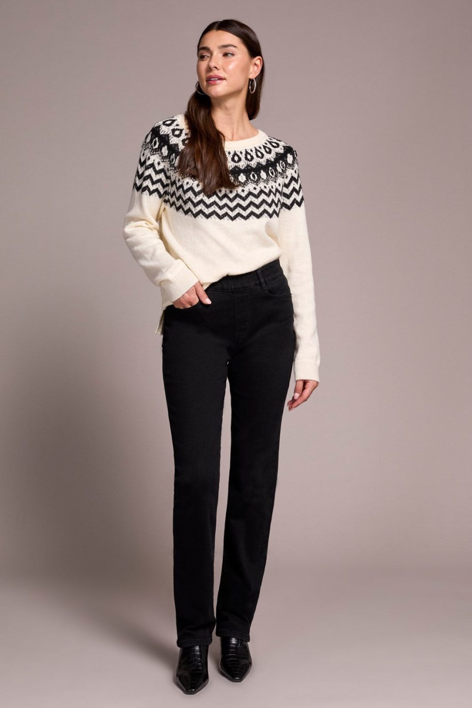 Sophia Curvy Boundless Stretch Denim Pull-On Straight Leg Jeans-Black