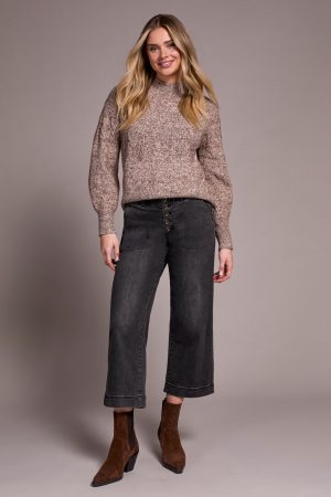 Sophia Curvy Comfort Stretch Wide Leg Crop Jeans-Blackmist