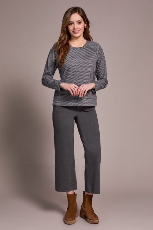 Textured Knit Crew Neck Raglan Sleeve Knit Top-Charcoal