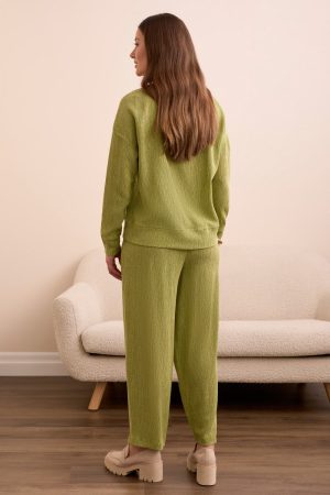 Two-Tone Crinkle Drop Shoulder Mock Neck Top-Wasabi